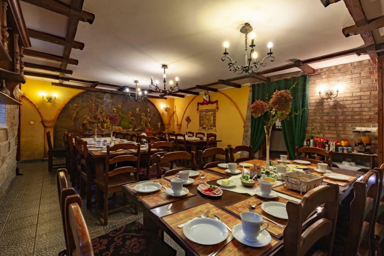 Poziomka Hotel Kujan Luaran gambar
