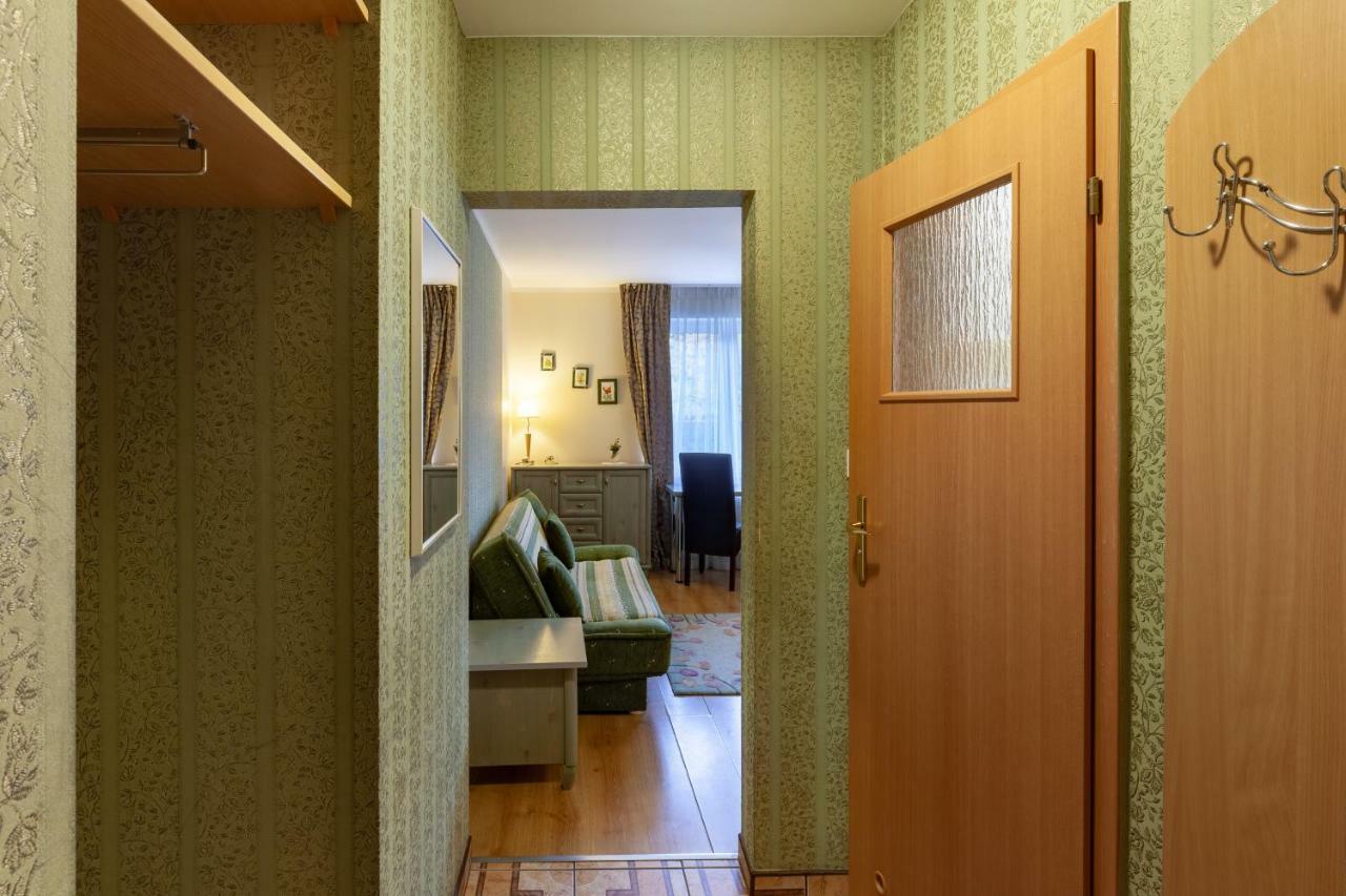 Poziomka Hotel Kujan Luaran gambar